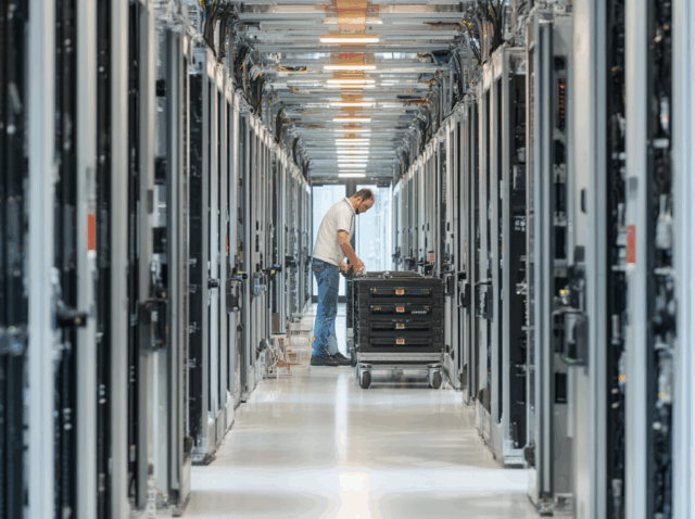 55026 - Fron Rack to Run - Picture